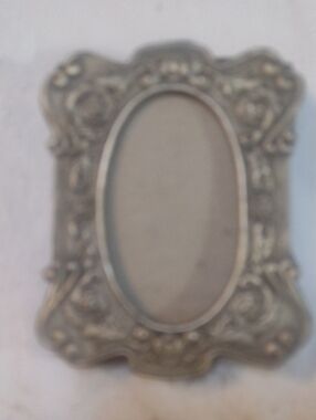 Vintage Silver Ornate Oval Picture Frame